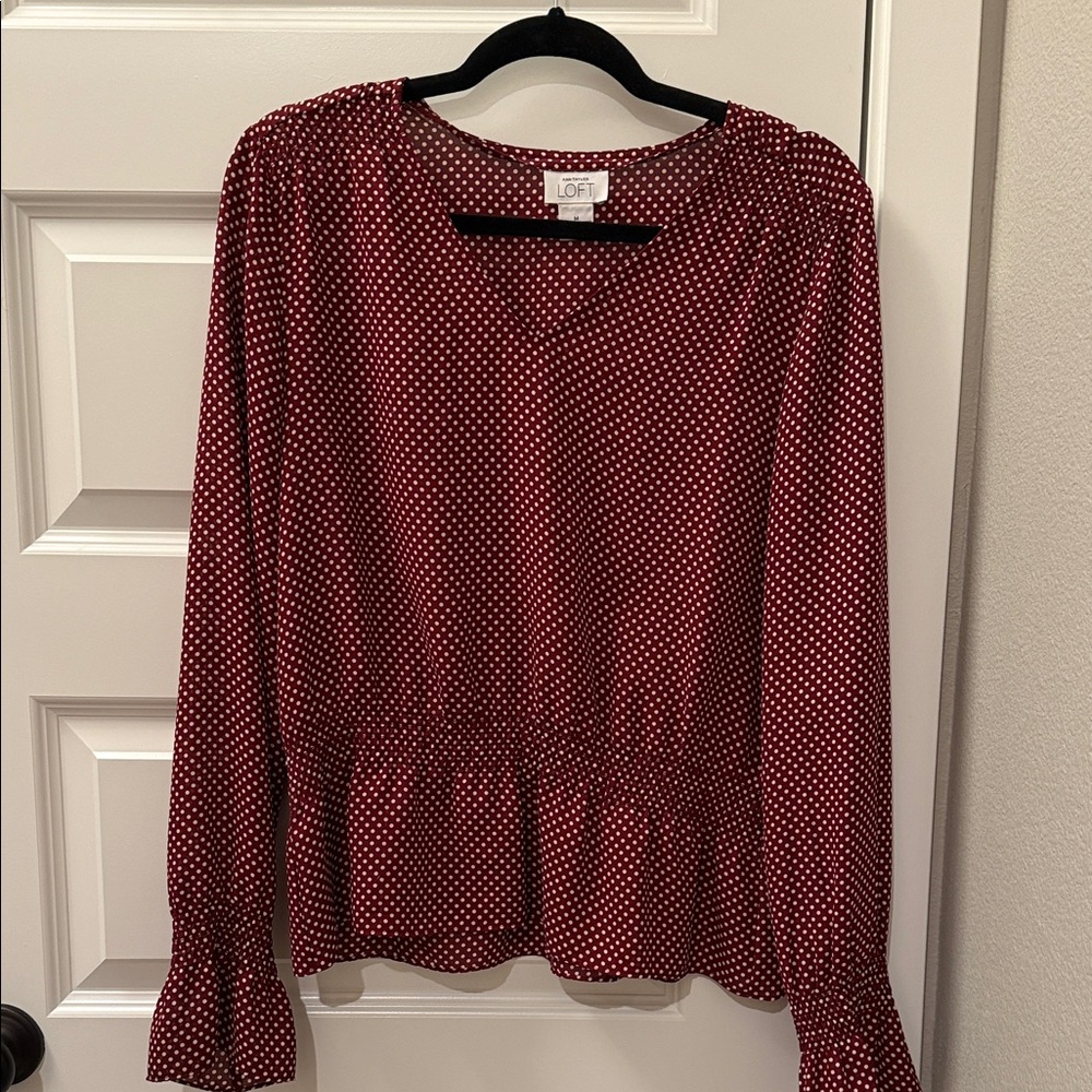Gorgeous LOFT Burgundy Polka Dot Peplum Blouse - Size M - Long Sleeves